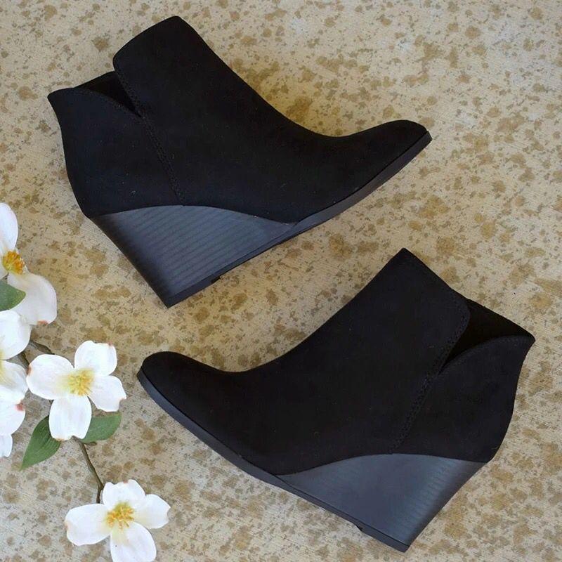 Women Round Toe Boots