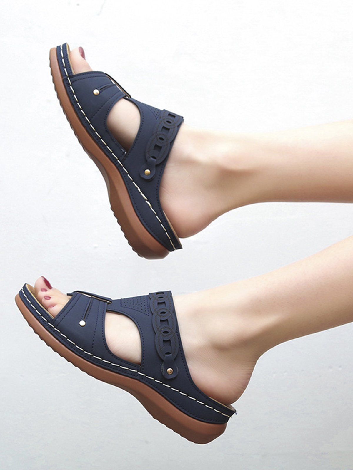 Retro Hollow Breathable Casual Sandals