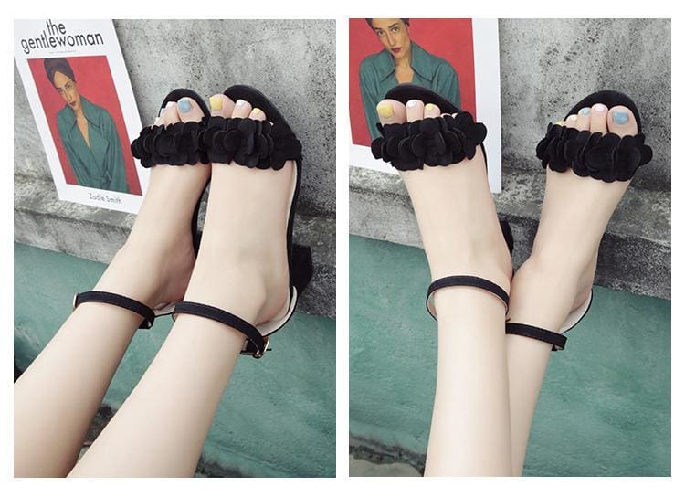 Woman Flock Gladiator Sandals Flower Sandals Square heel Women Sandals
