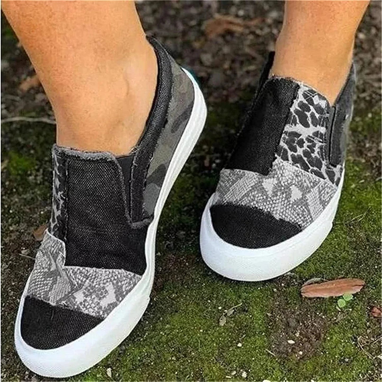 Women's Slip on Casual Sneakers Comfortable Tennis Shoes Work Nurse Flat Shoes